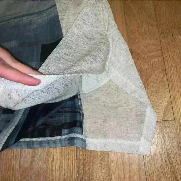 Women’s Terra by SJ Apparel Art to Wear Skyscape Tunic Top Mixed Media Small - Picture 7 of 10